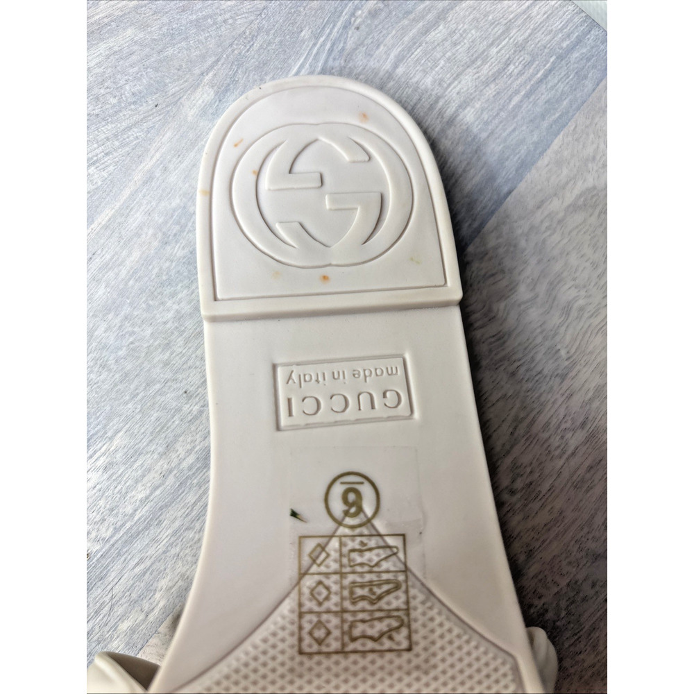 White Rubber Slide Sandals Size 6 Women’s Interlocking GG - Picture 7 of 12
